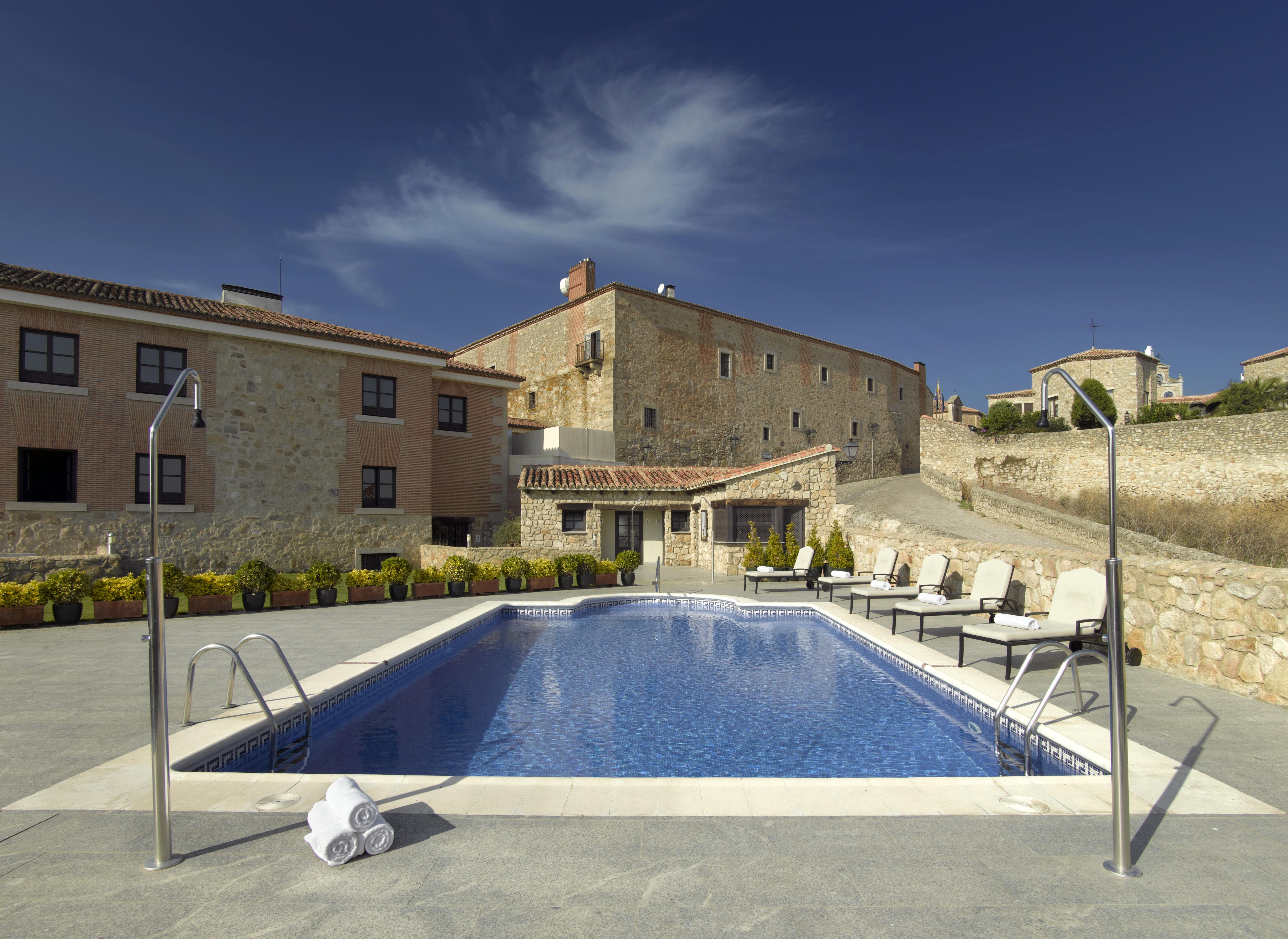Parador De Trujillo Exterior foto